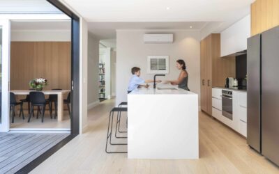 How to clean wood floors: oiled vs lacquered