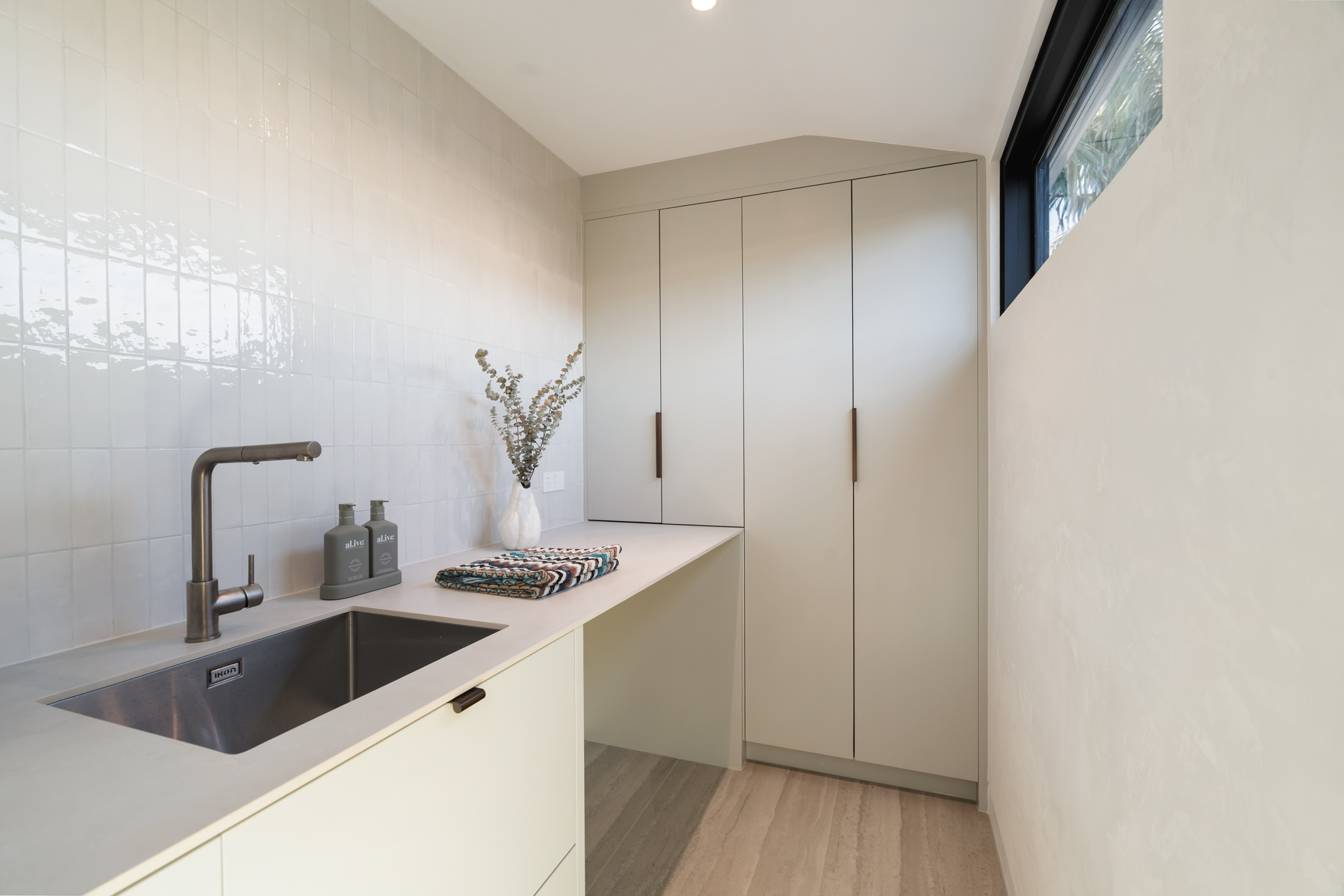 Westwood engineered oak flooring through scullery / butler's pantry, Westmere Auckland.