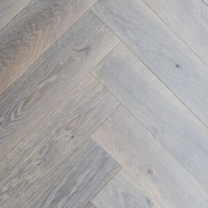 Antique Farm aged oak floor laid in a herringbone pattern